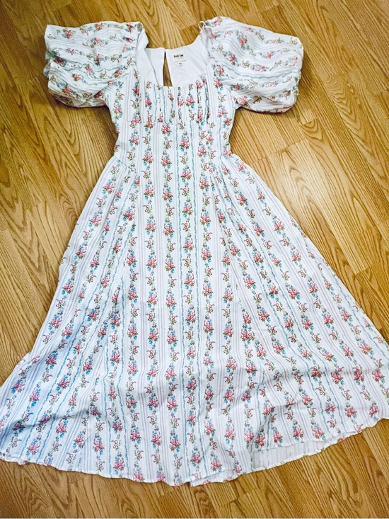 Peach Love California Dresses & Skirts - Floral Puff Sleeve Maxi Dress - White with Pink & Blue Floral Print